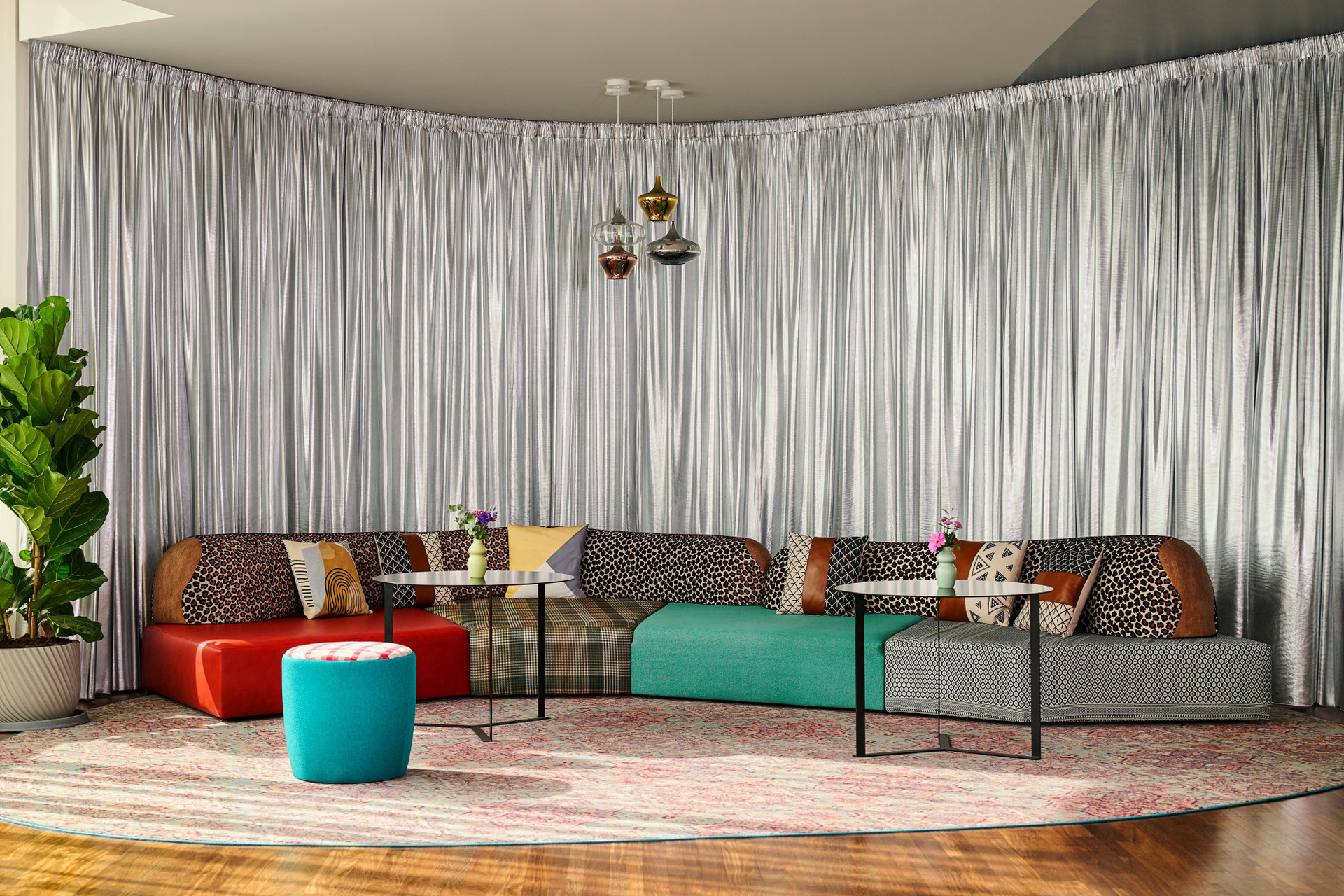 Bar/Salón Avani Frankfurt City Hotel