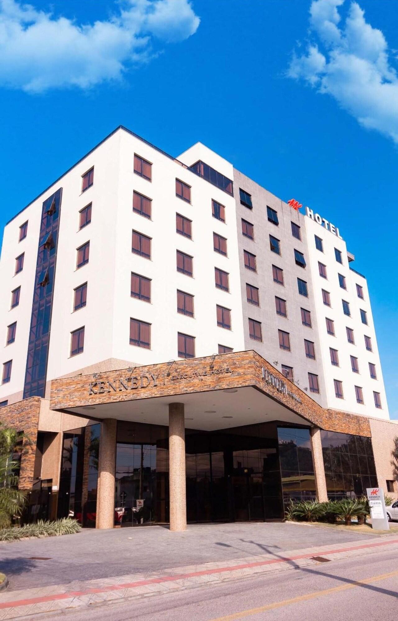 Vista Exterior Hotel Kennedy Executive
