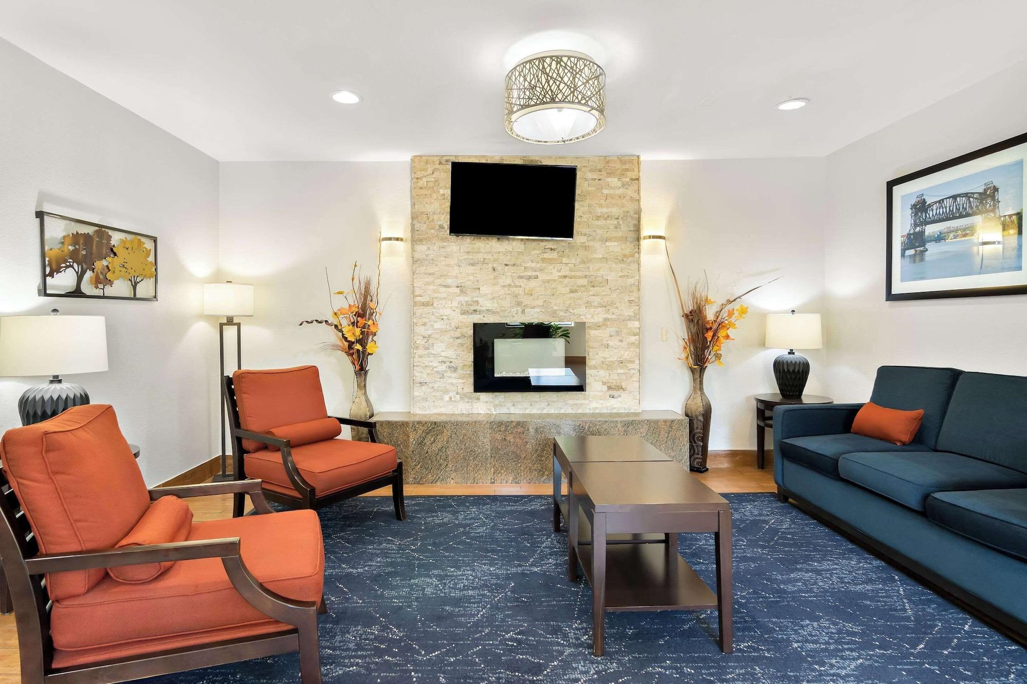 Vista Lobby Comfort Inn Joliet West I-80