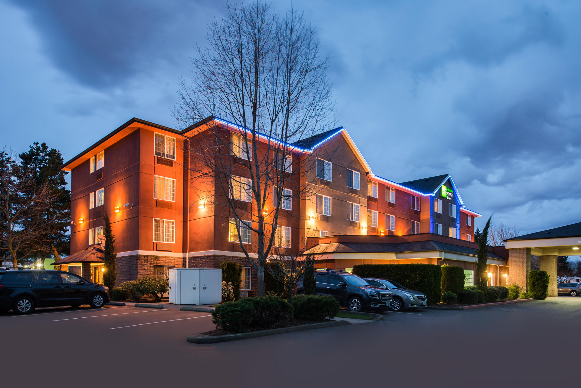 Vista Exterior Holiday Inn Express & Suites Portland-Jantzen Beac
