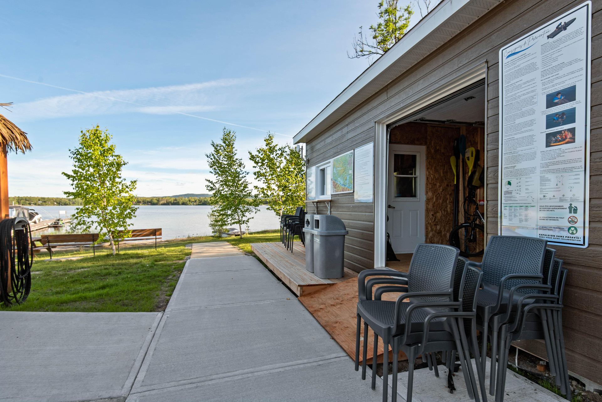 Vista Lobby Les Chalets Baie Cascouia, Nature & Expérience