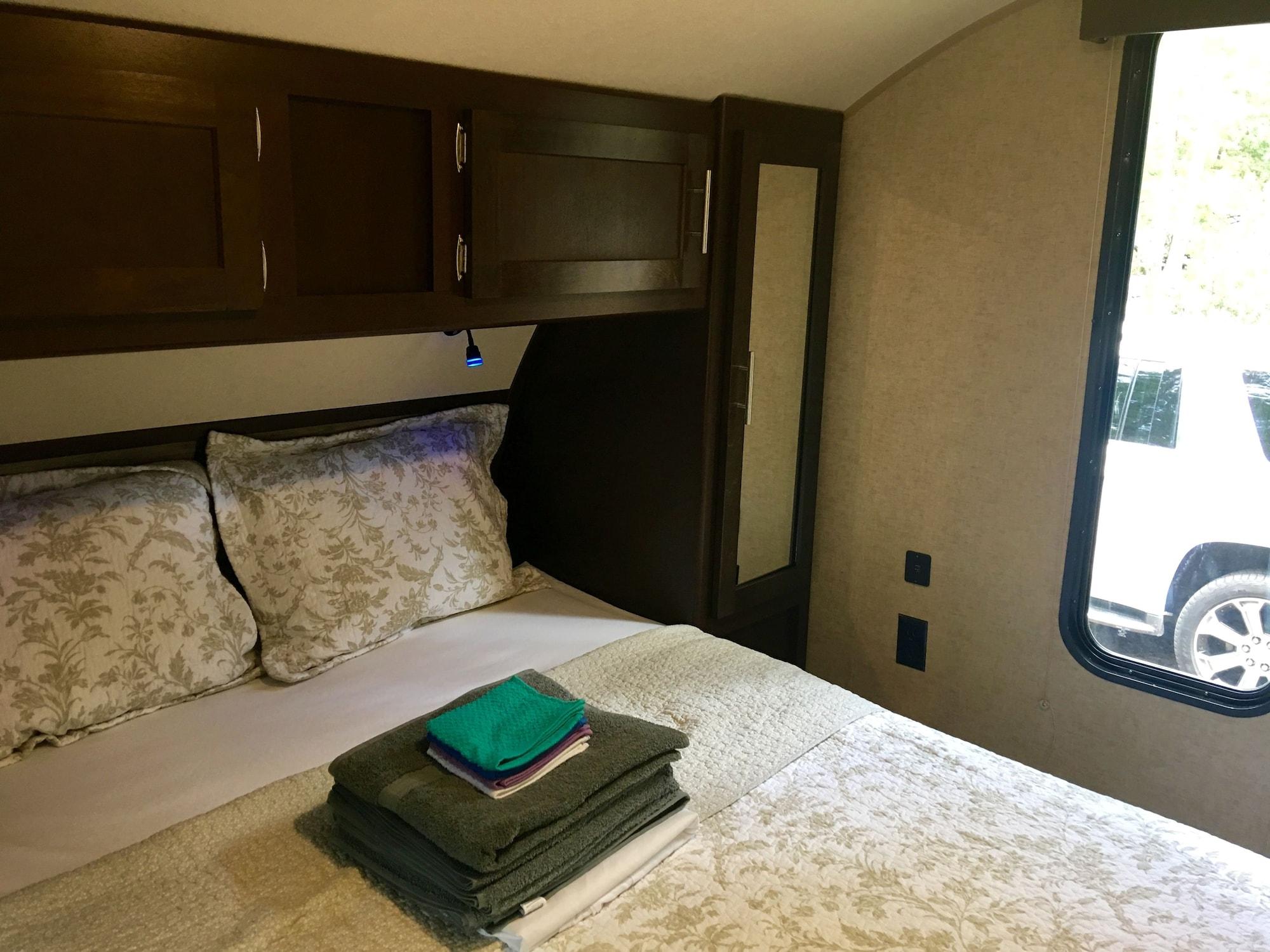 Habitación Enduro RV Citrus Valley Resort