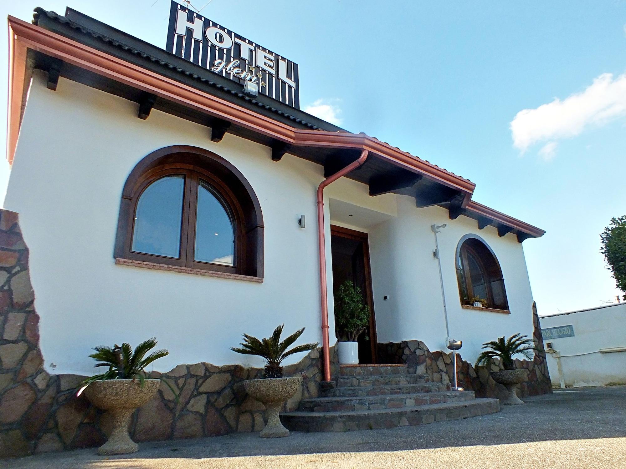Varios Hotel Glem
