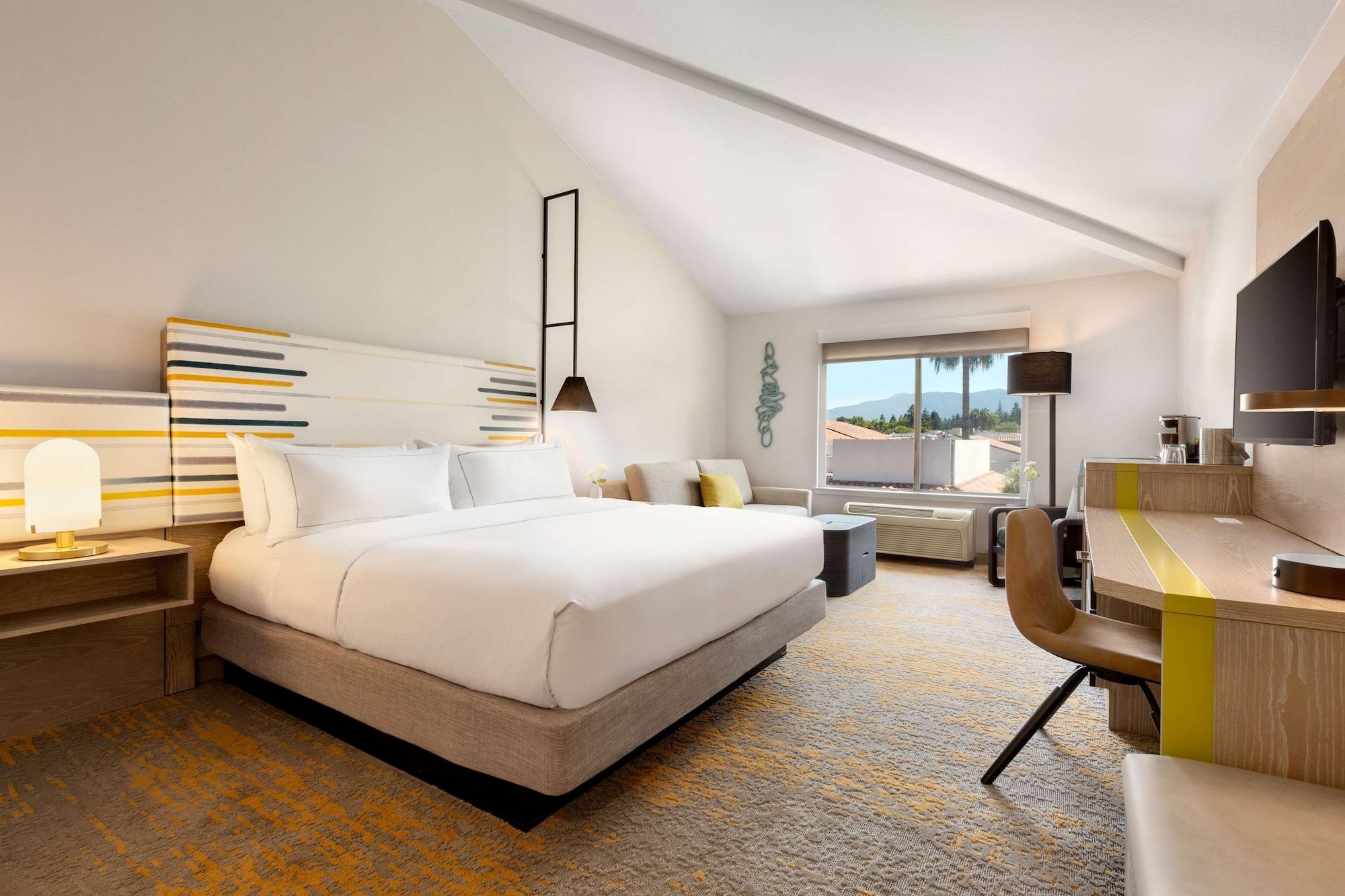 Habitación Doubletree by Hilton Campbell - Pruneyard Plaza