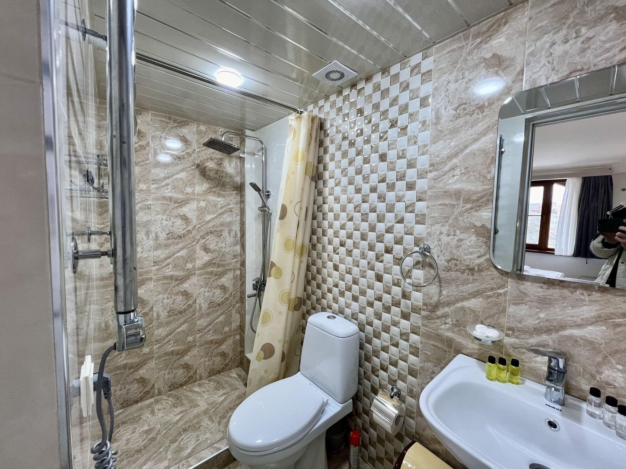 Vista Exterior The Hill Guest House