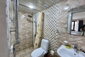 Alojamiento - The Hill Guest House