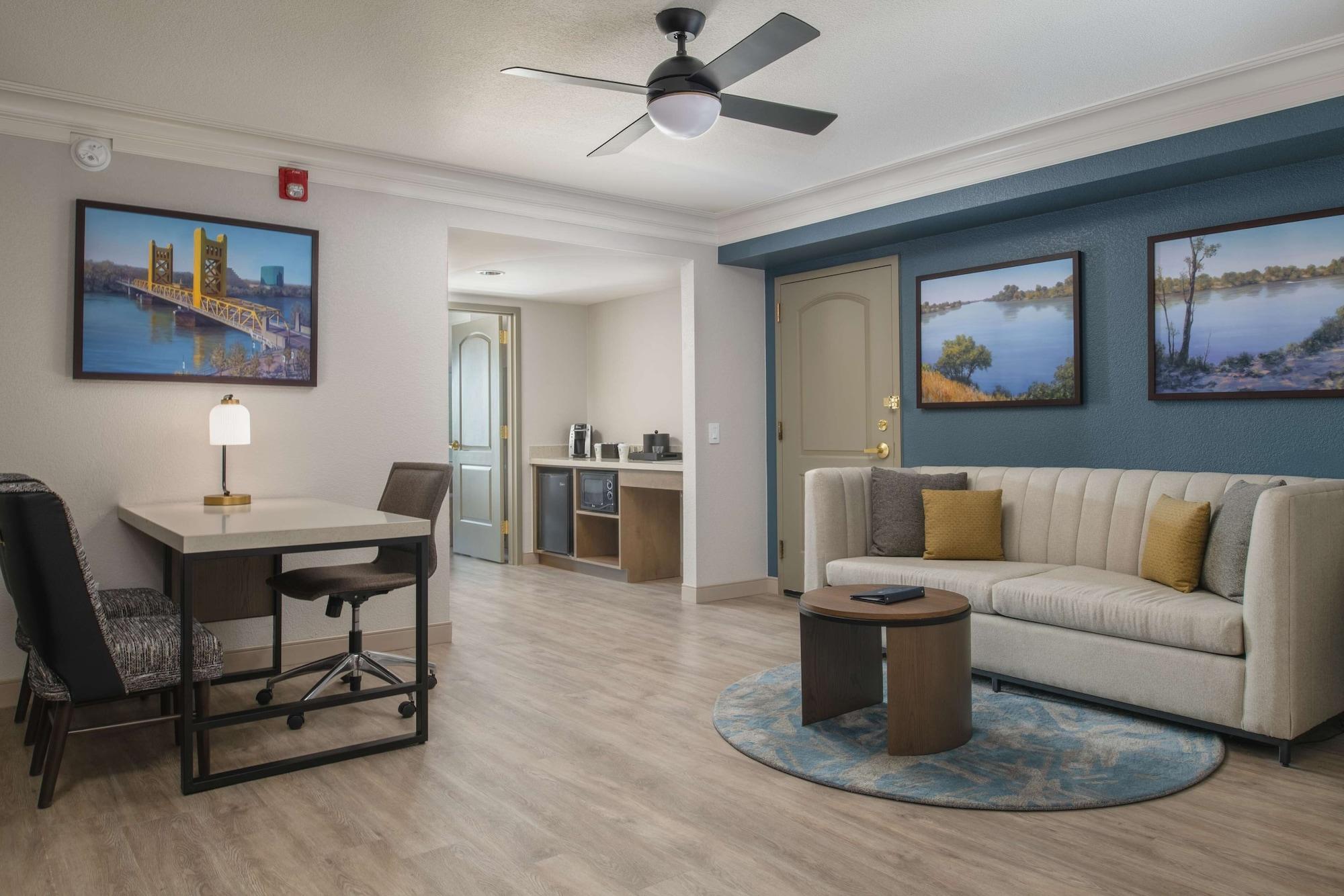 Habitación Embassy Suites by Hilton Sacramento Riverfront Promenade