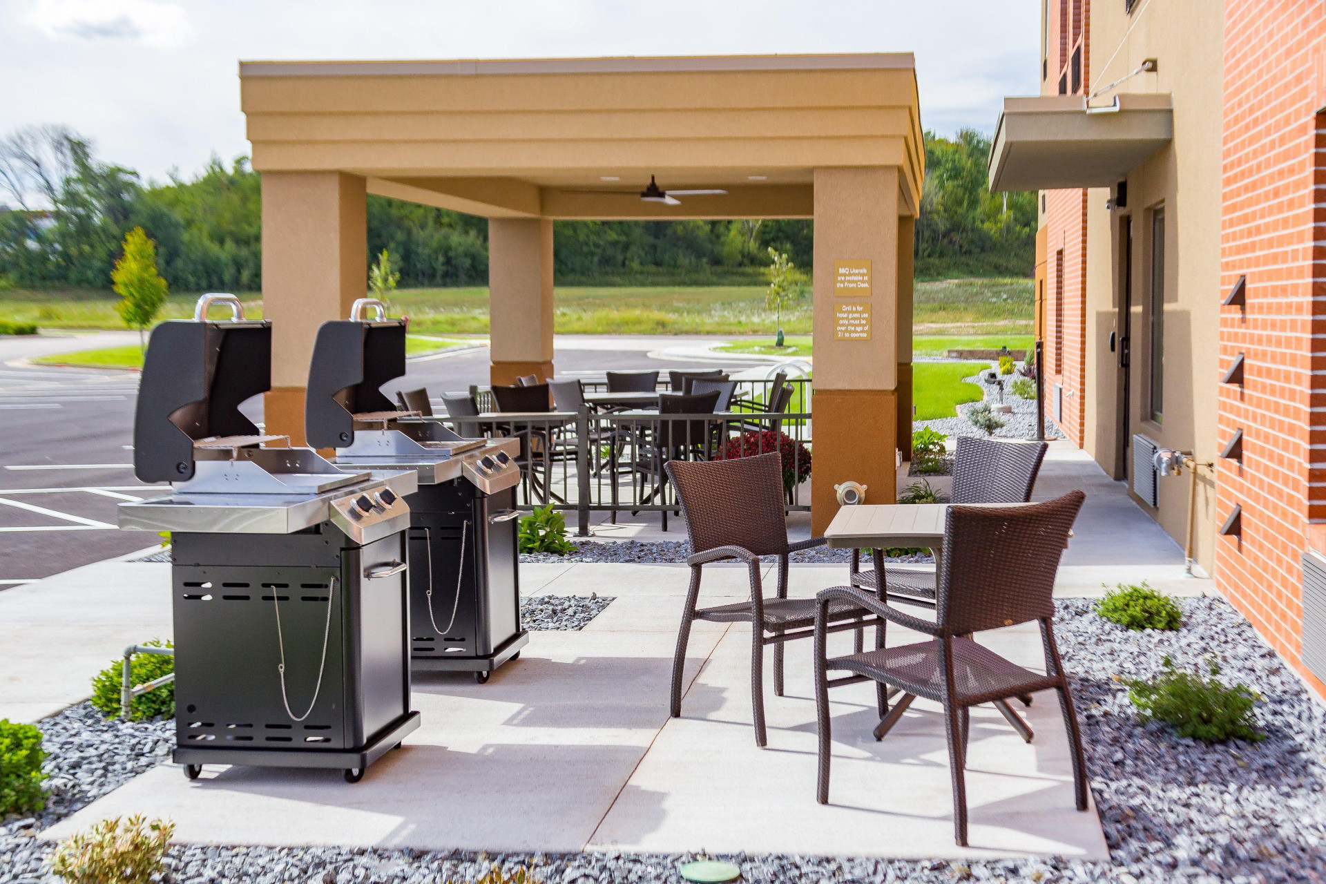 Vista Exterior Candlewood Suites Eau Claire I-94 by IHG