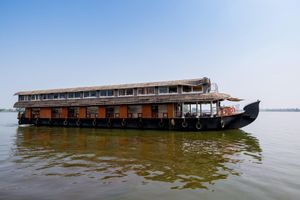 Alojamiento - OYO 22272 Houseboat Anugraha 8 Bhk