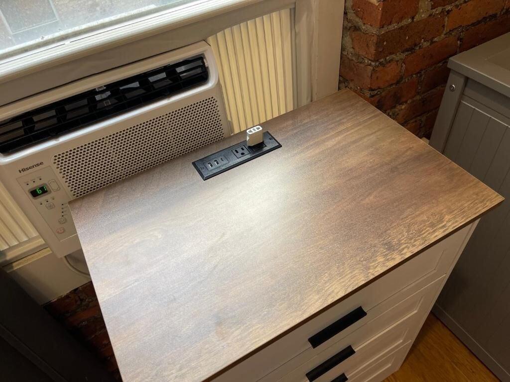 Varios Nest Aparthotel Manhattan