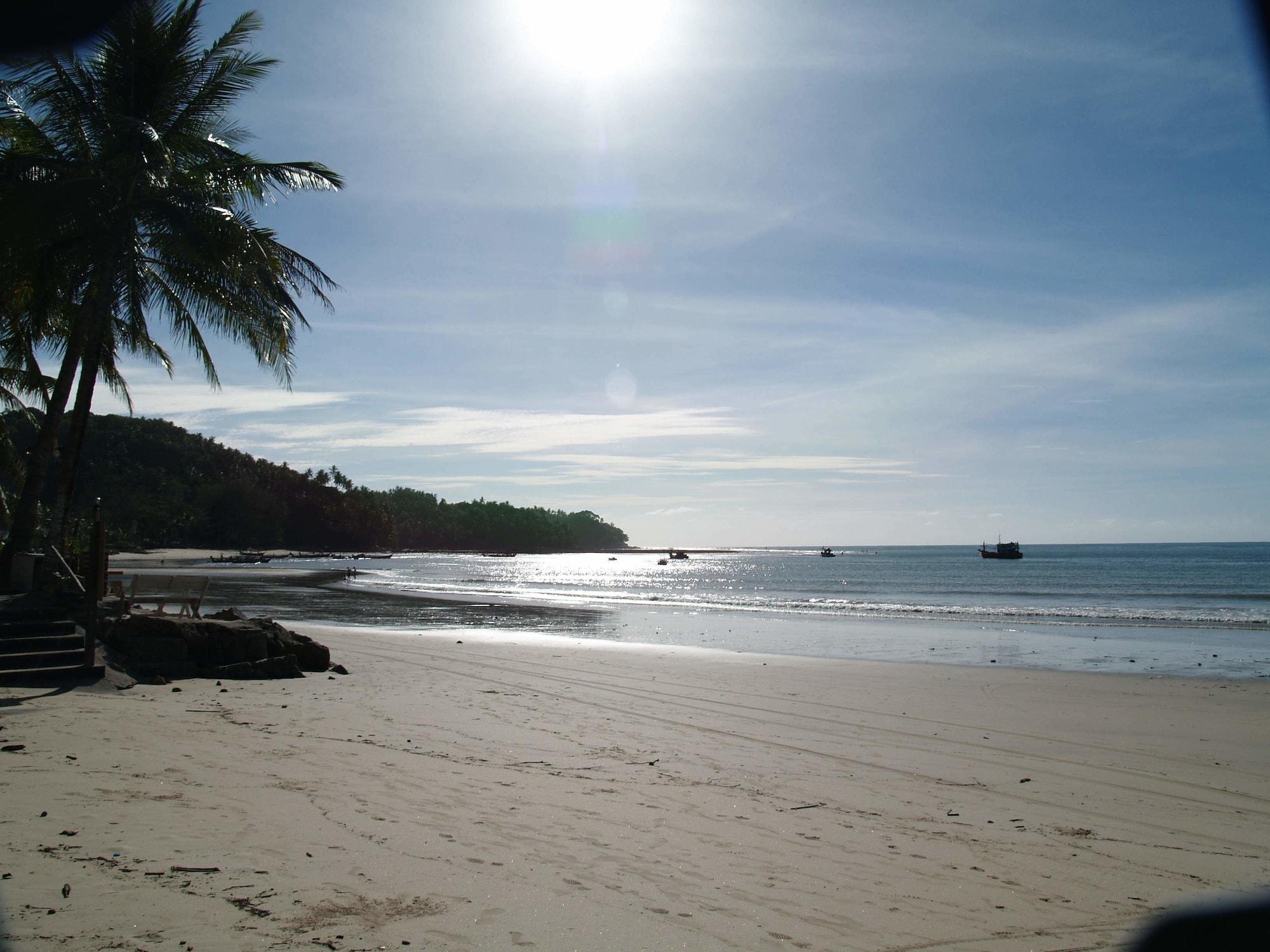 Playa Bangtao Village Resort