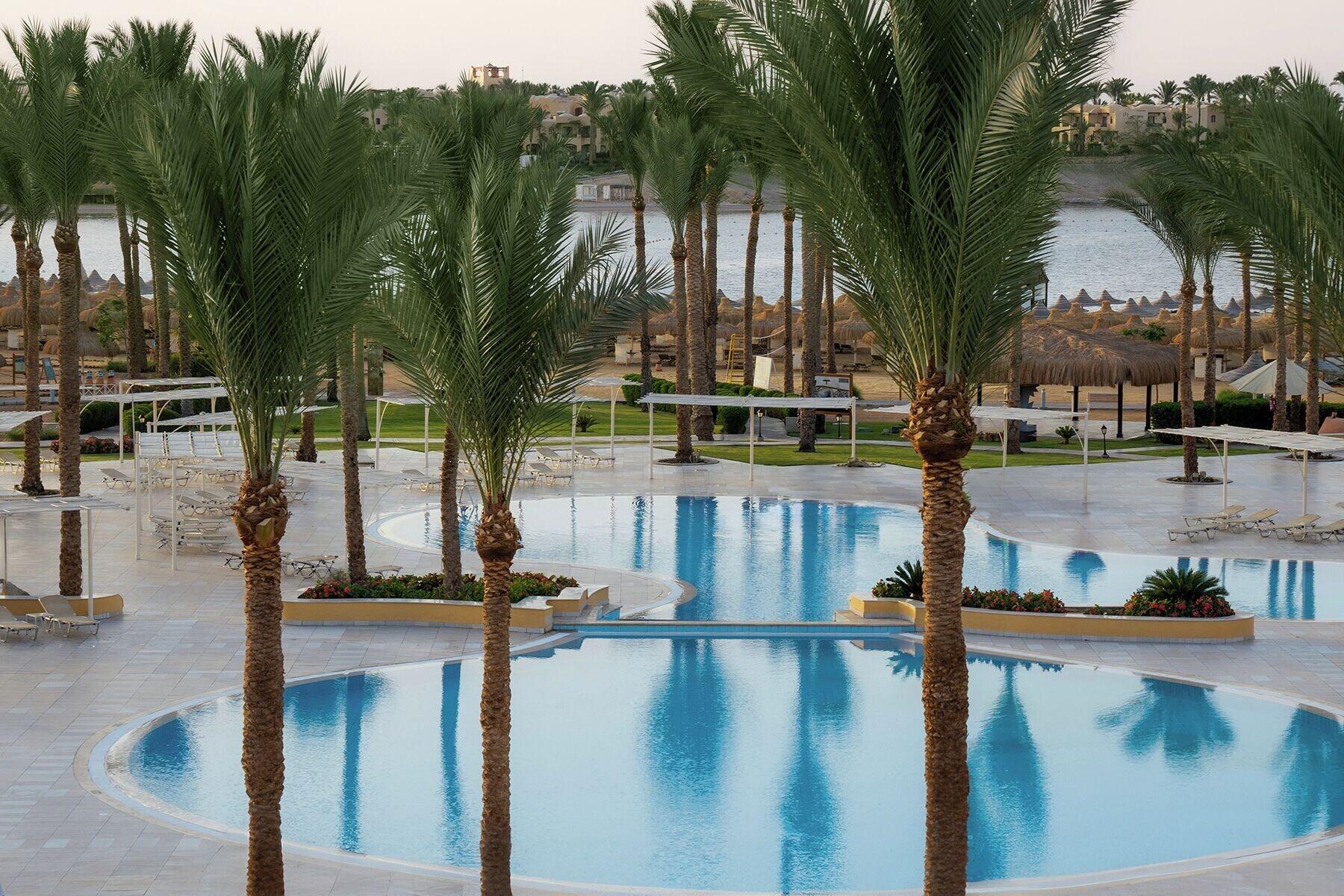 Vista Piscina JAZ Solaya