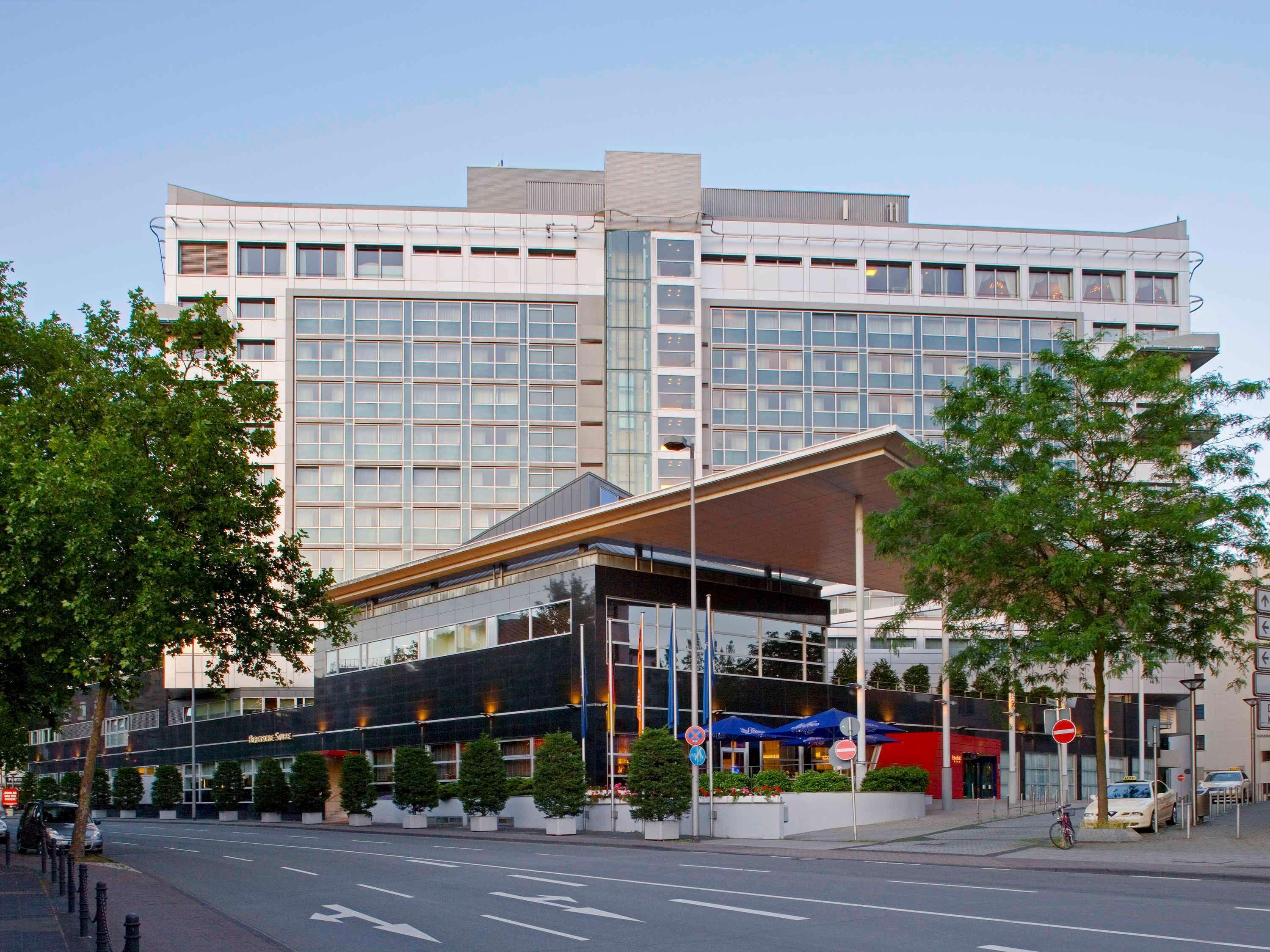 Vista Exterior Pullman Cologne