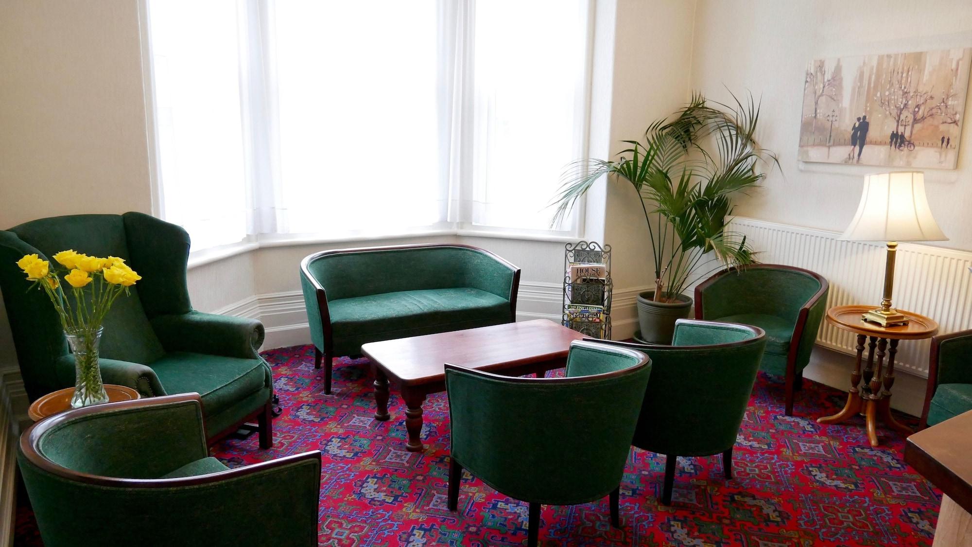 Vista Lobby Trivelles Belforte Hotel