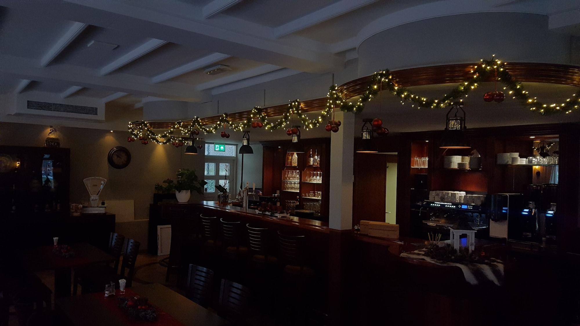 Bar/Salón De Twentse Nar