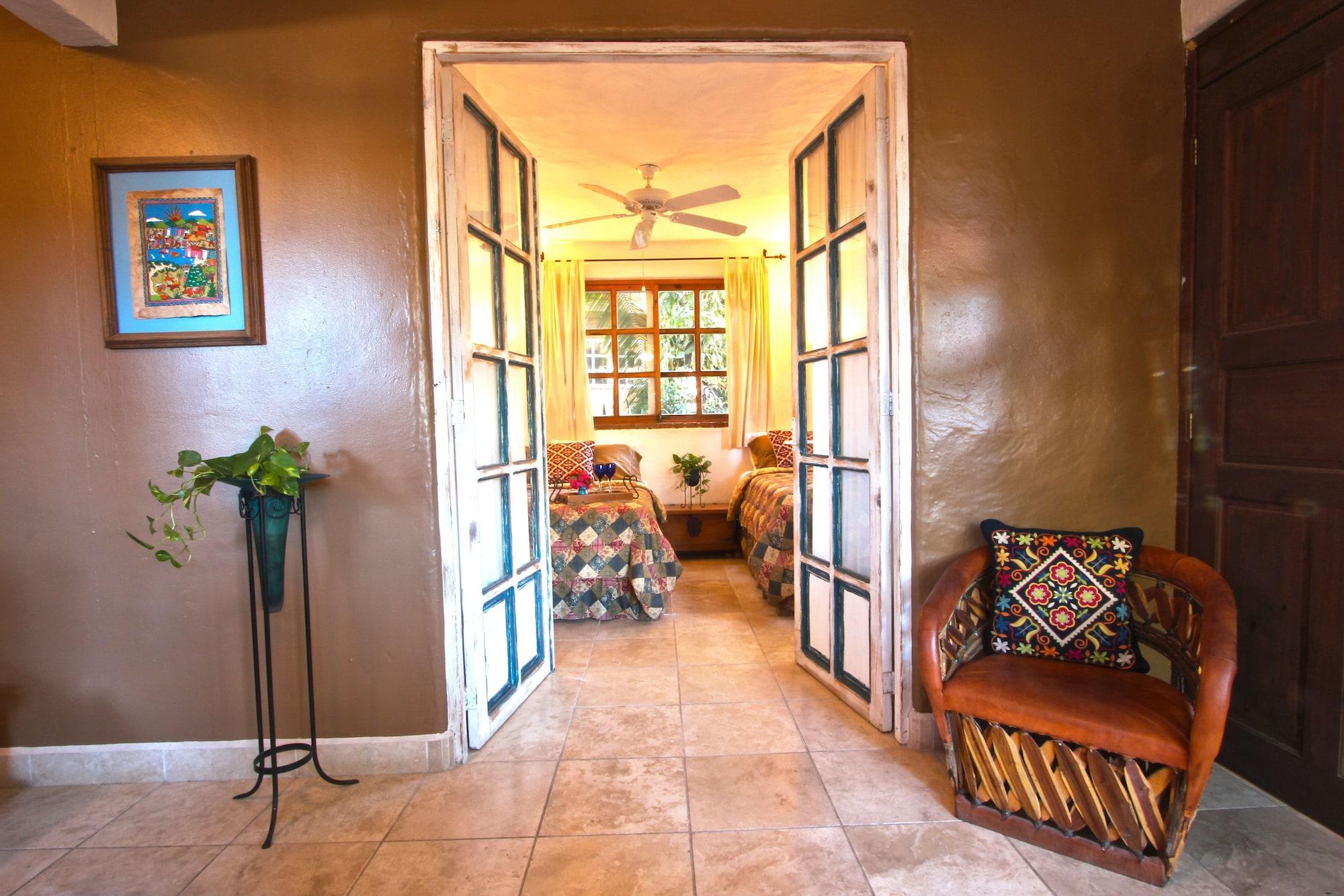 Habitación The Bungalows Hotel