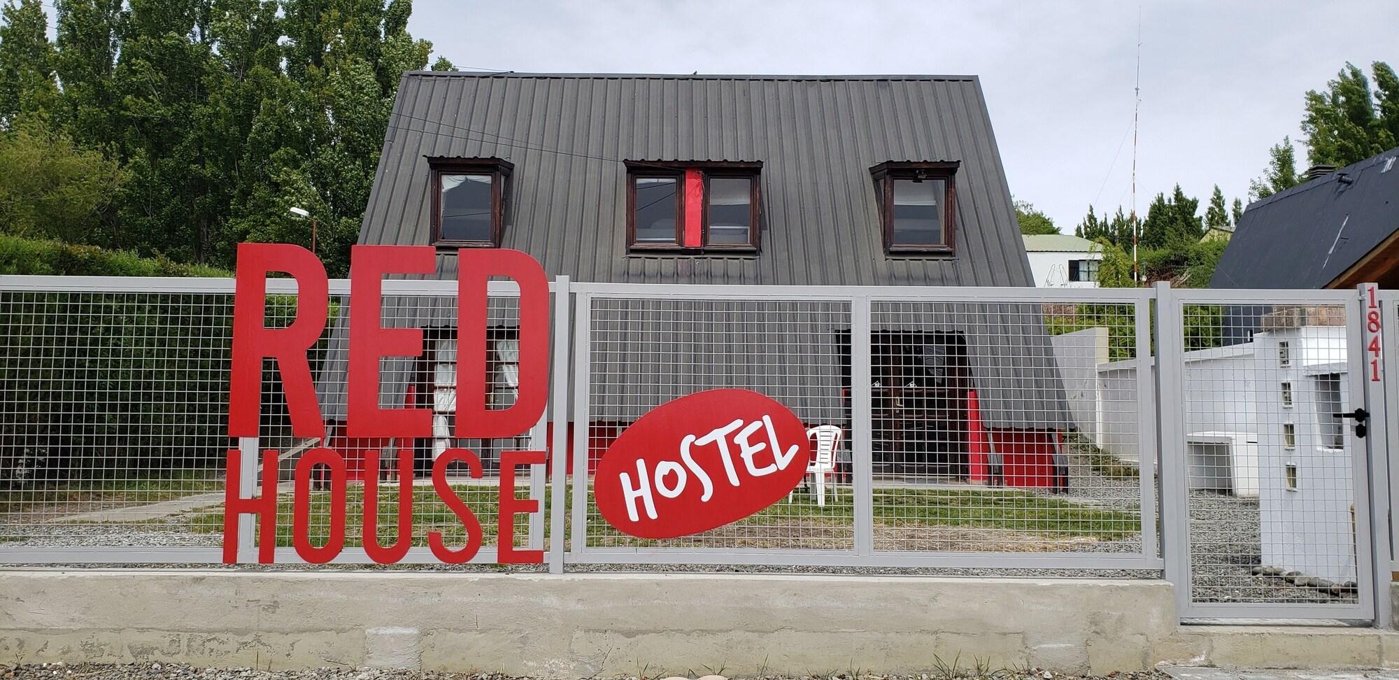 Variados (as) Red House Hostel