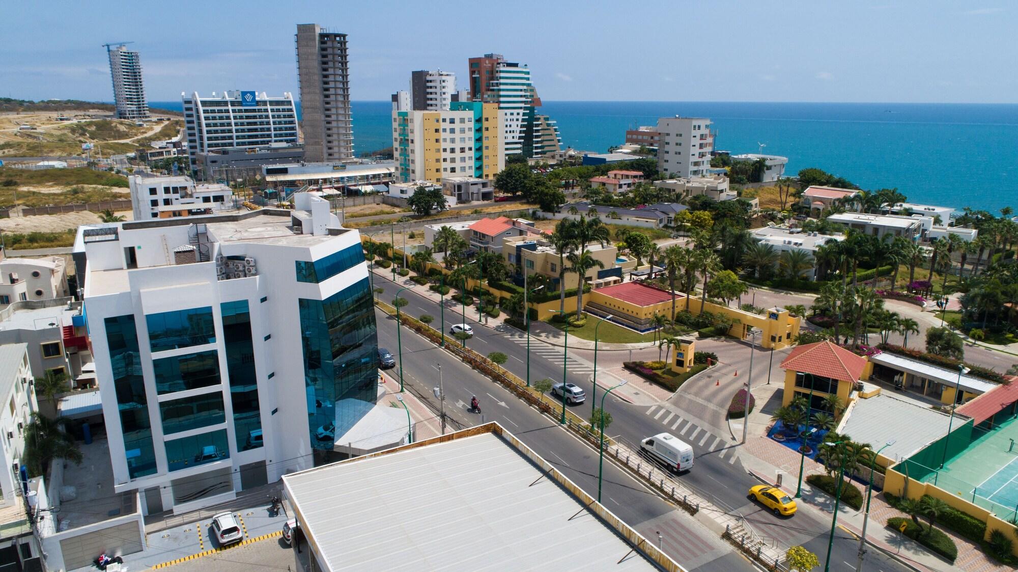 Vista Exterior Navio Hotel