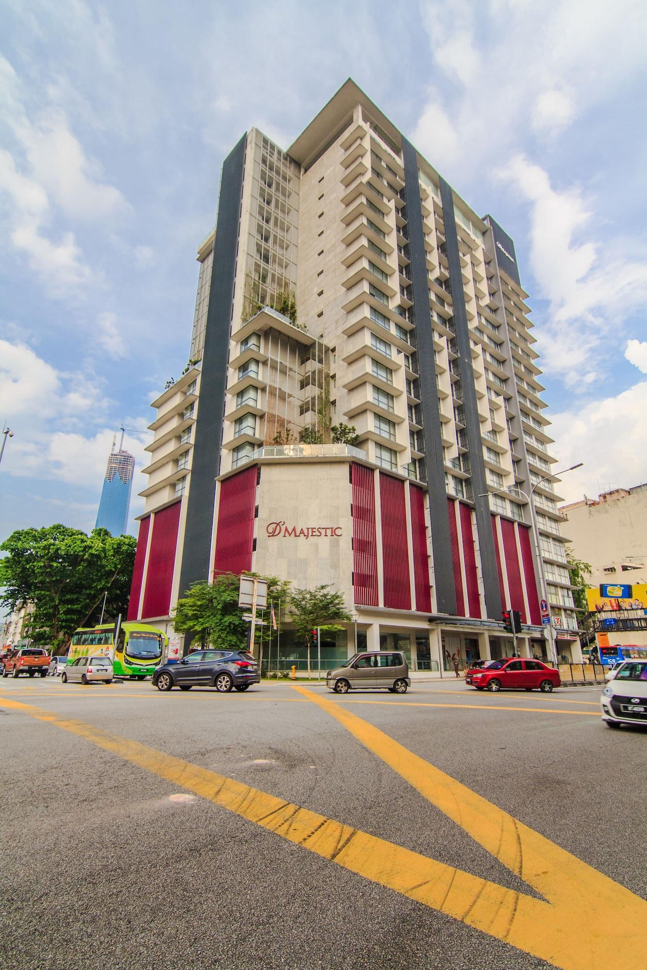 Vista Exterior D'majestic Place by Homes Asian 4