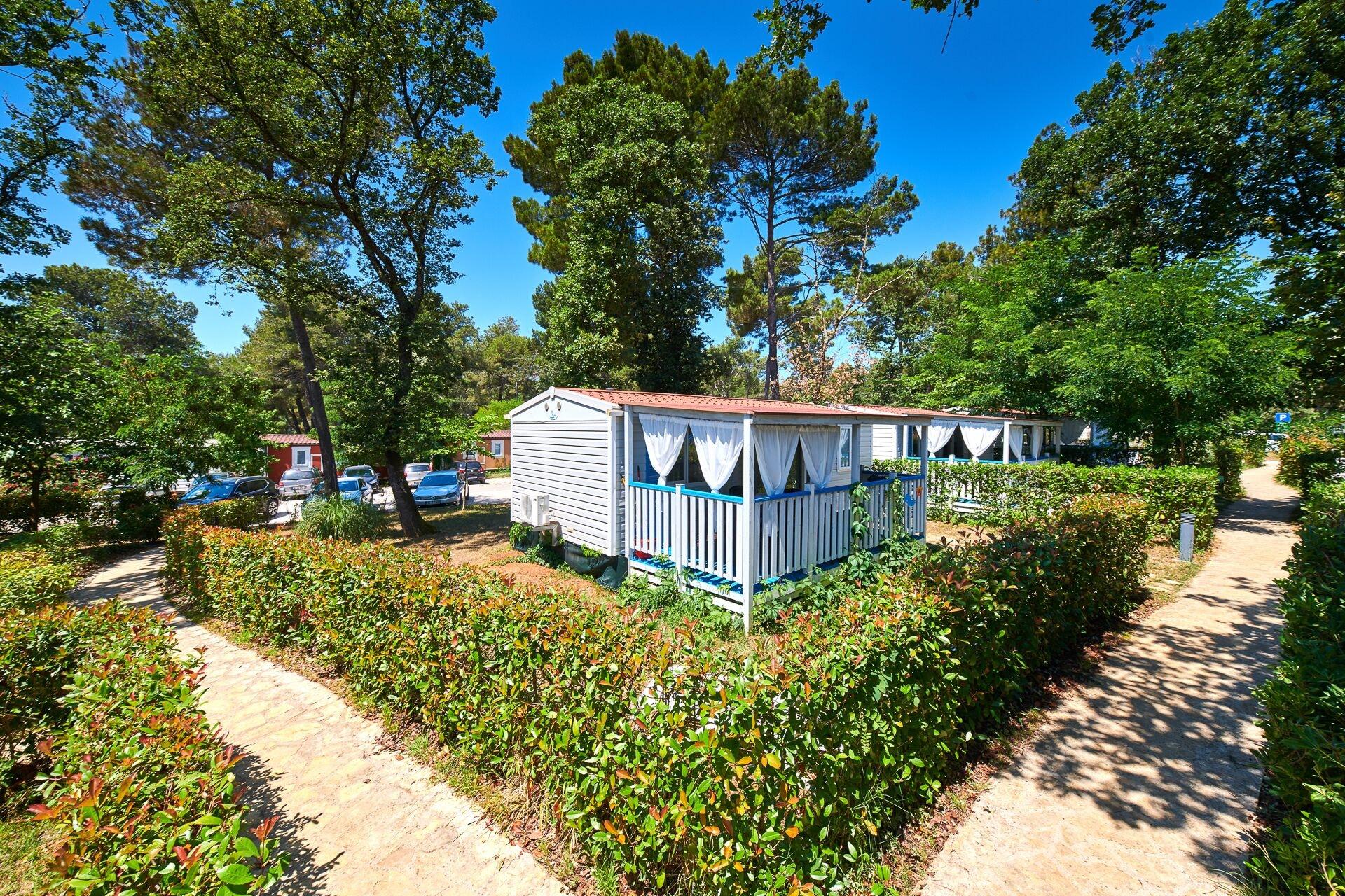 Varios Camping Adria Mobile Homes Lanterna