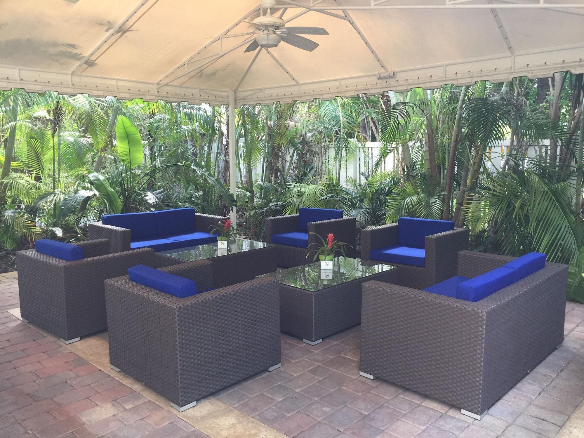 Vista Lobby Ocean Lodge