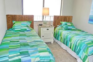 Alquiler Vacacional - Charming Beachfront Condo With Pool, spa and Views