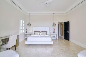 Alquiler Vacacional - Luxurious Ocean and Golf View Villa staffed with Private Chef, Butler and Maid!