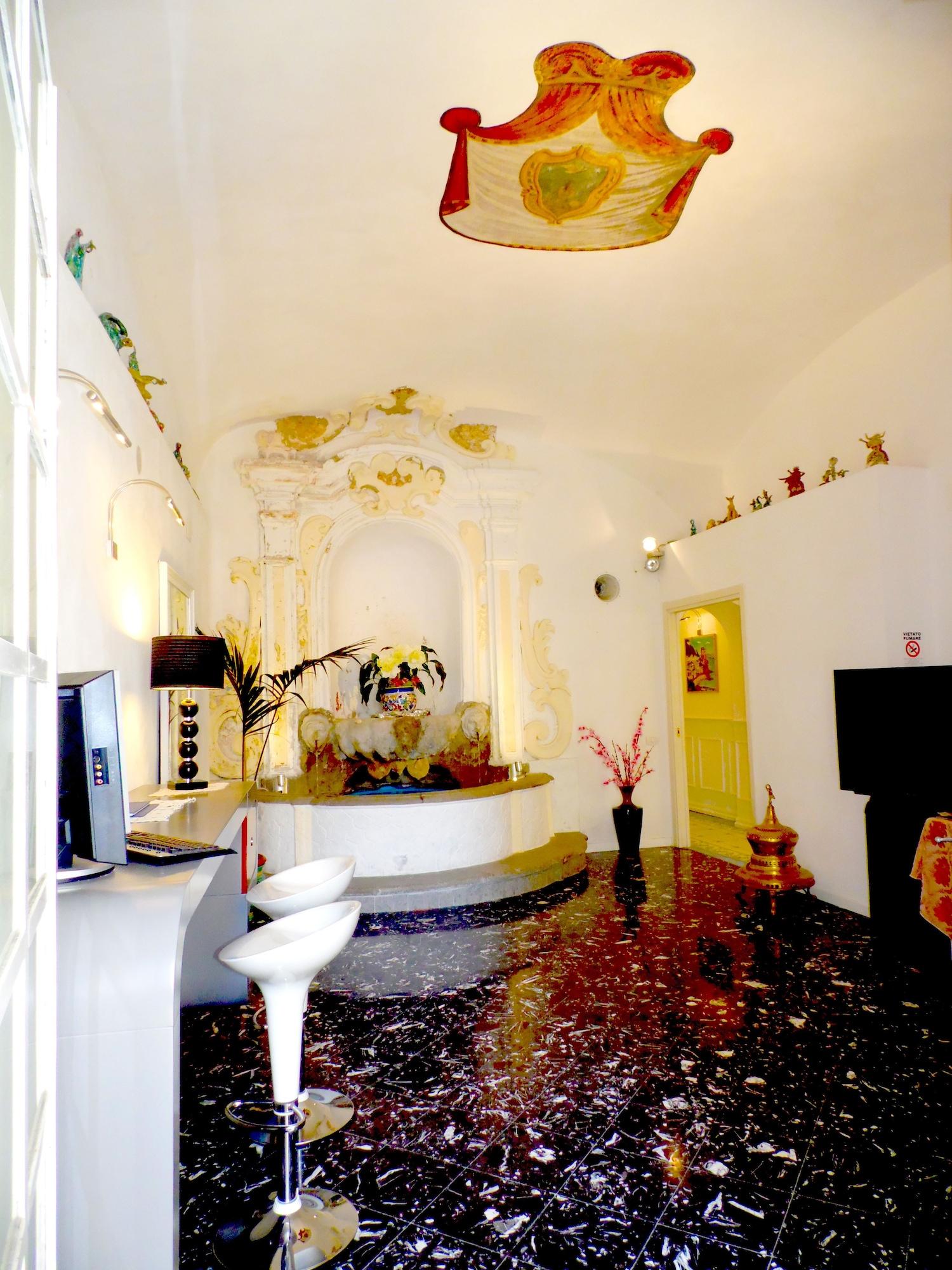 Vista Lobby Dimora Carlo III