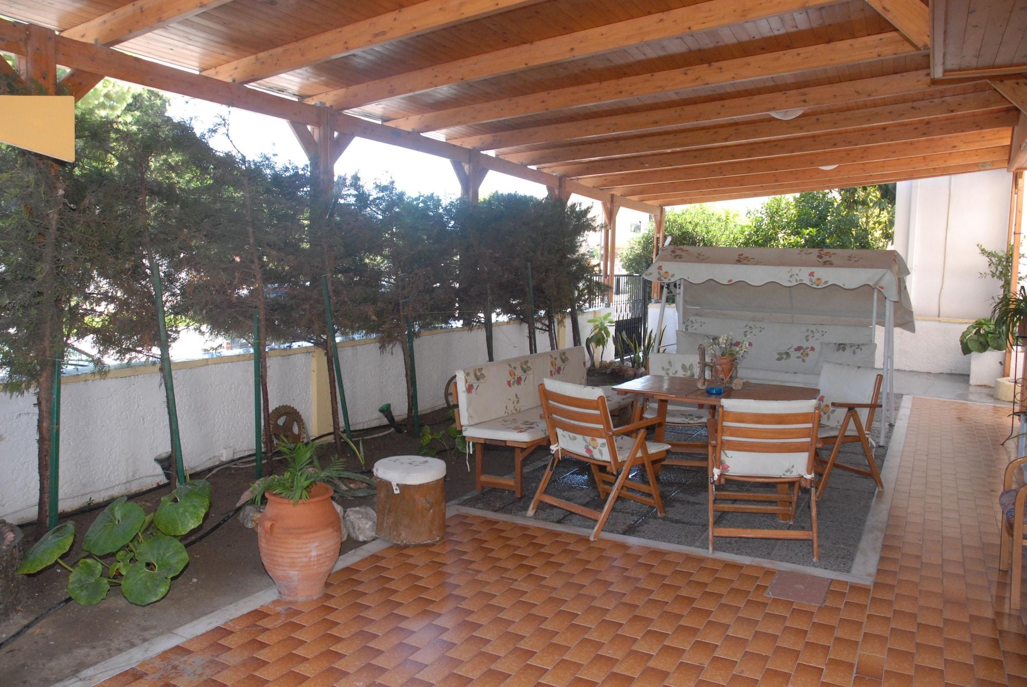 Instalaciones Recreativas Takis Hotel