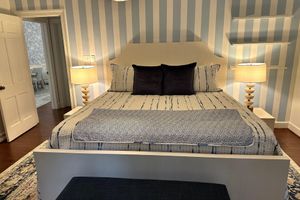 Alquiler Vacacional - Spacious 5-bedroom house in charming Pinehurst with AC