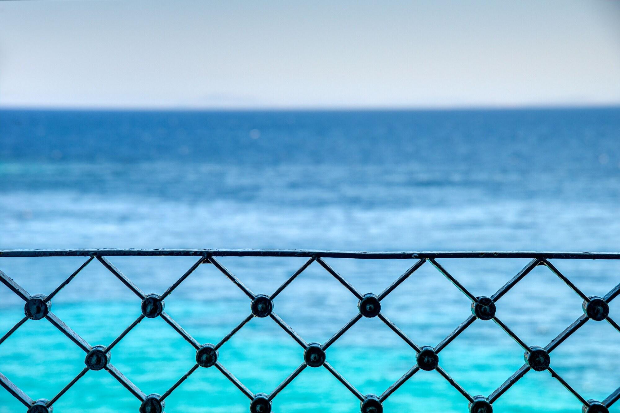 Playa Apollonion Palace Hotel