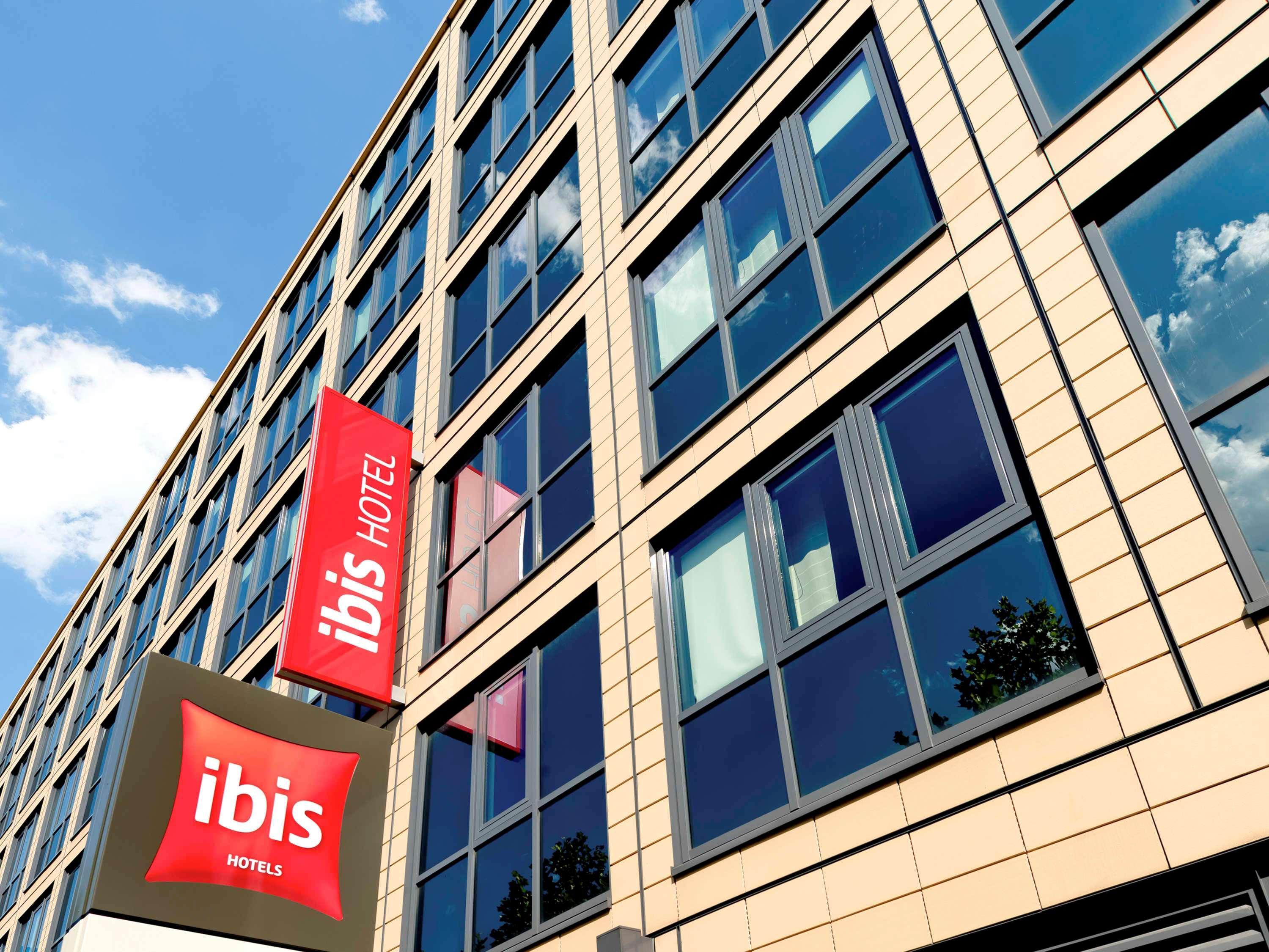 Vista Lobby ibis Muenchen Parkstadt Schwabing