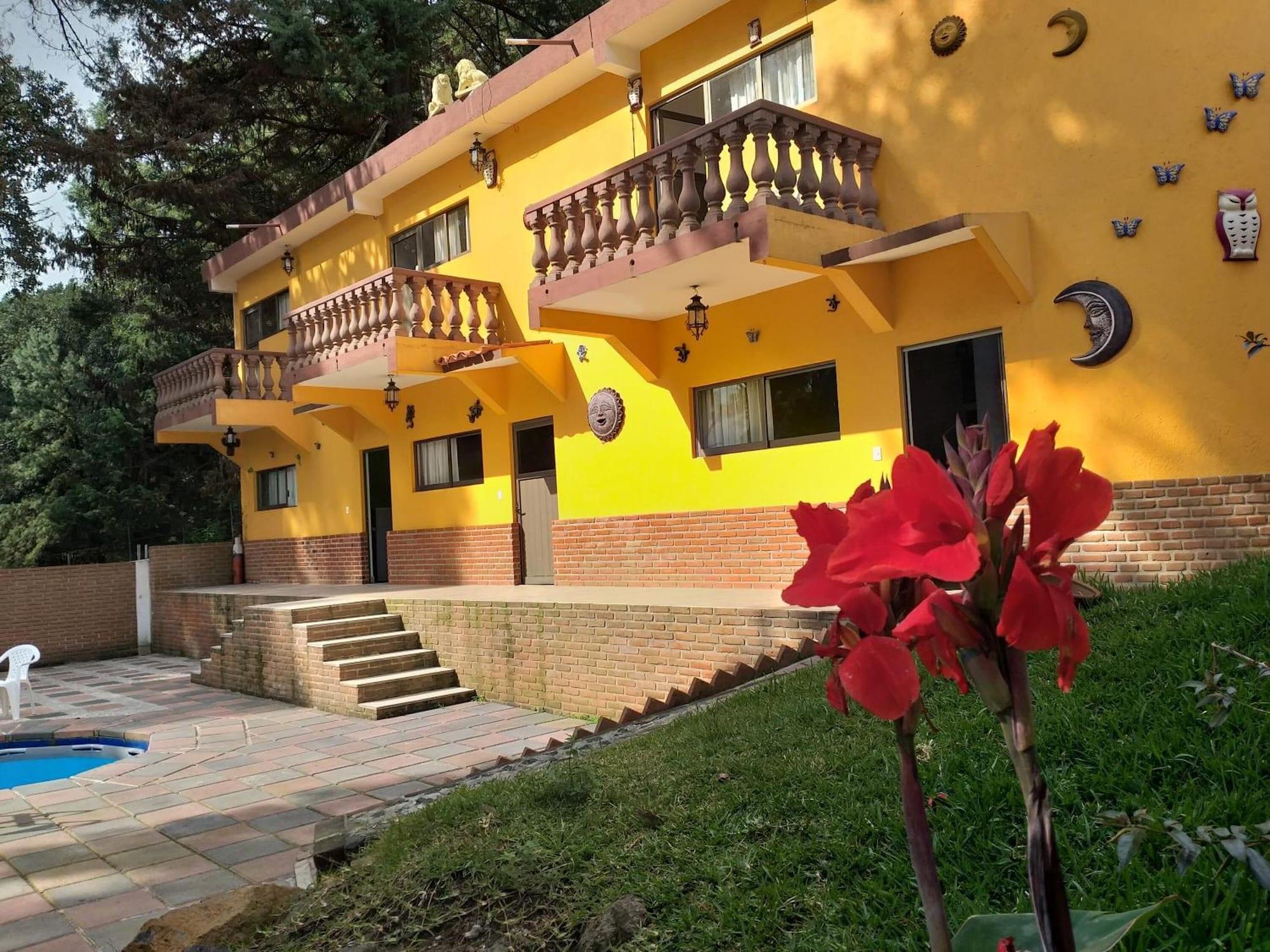 Vista Exterior Villa Monteli Suites