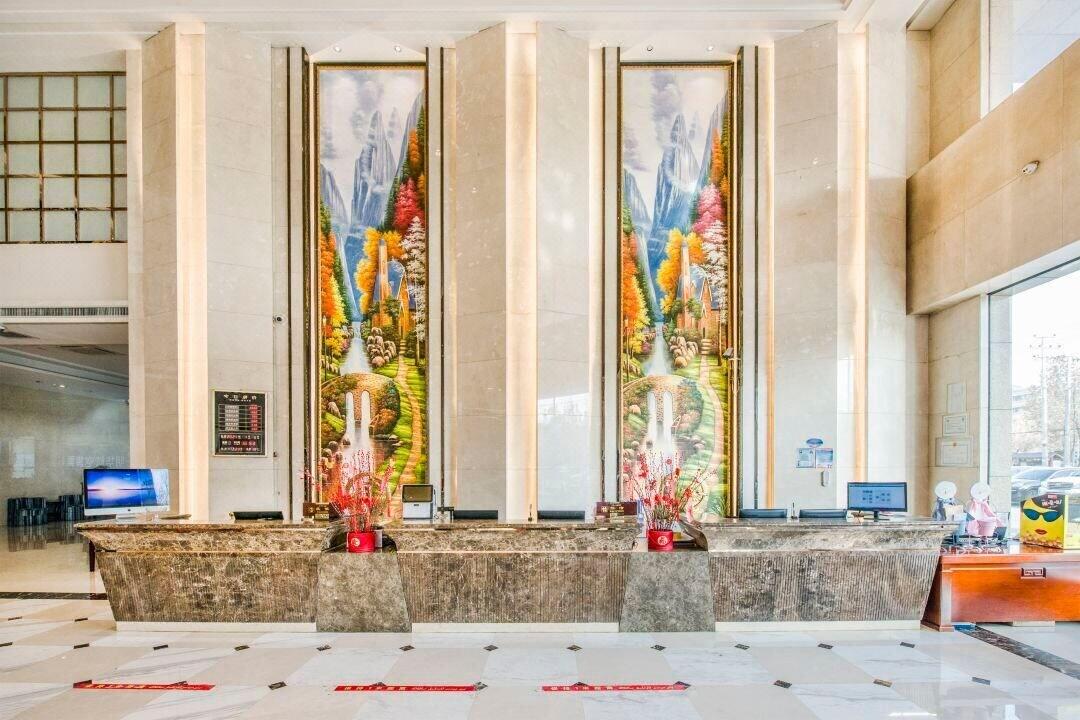 Vista Lobby Ming Hua Hotel