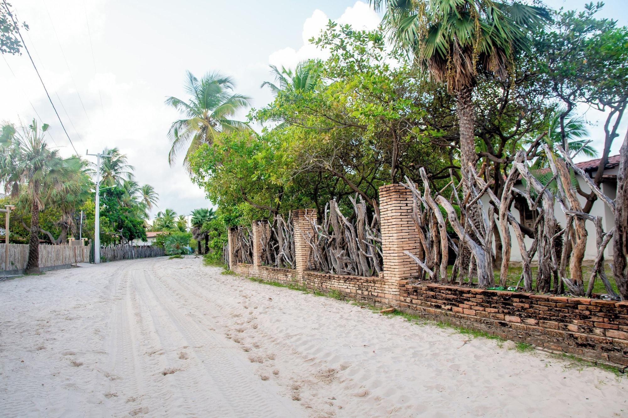 Vista Exterior Orla Atins