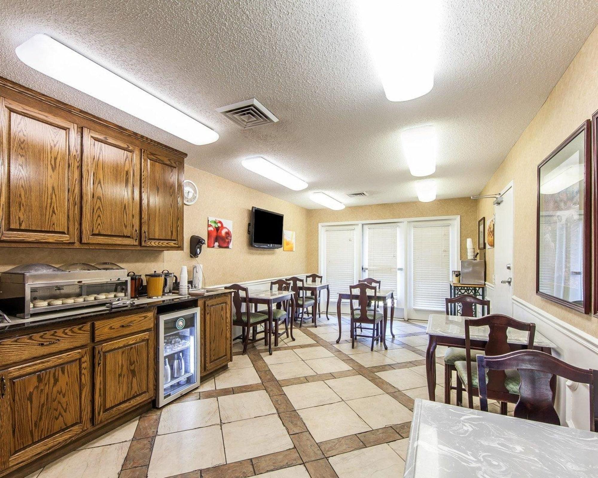 Restaurant Quality Inn Decherd / Winchester