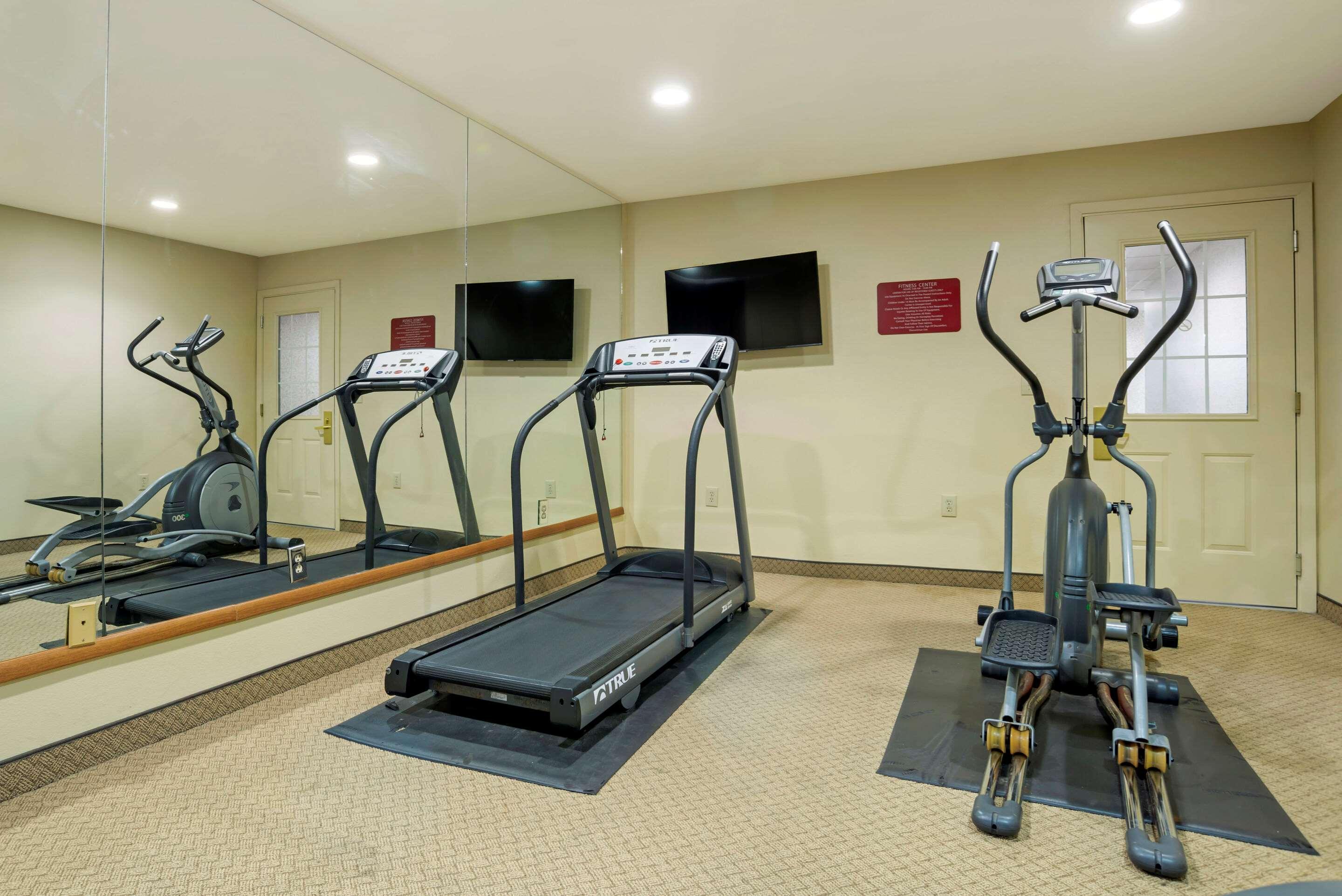Instalaciones Recreativas Econo Lodge & Suites