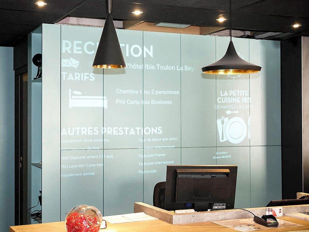 Vista Lobby ibis Toulon La Seyne Sur Mer