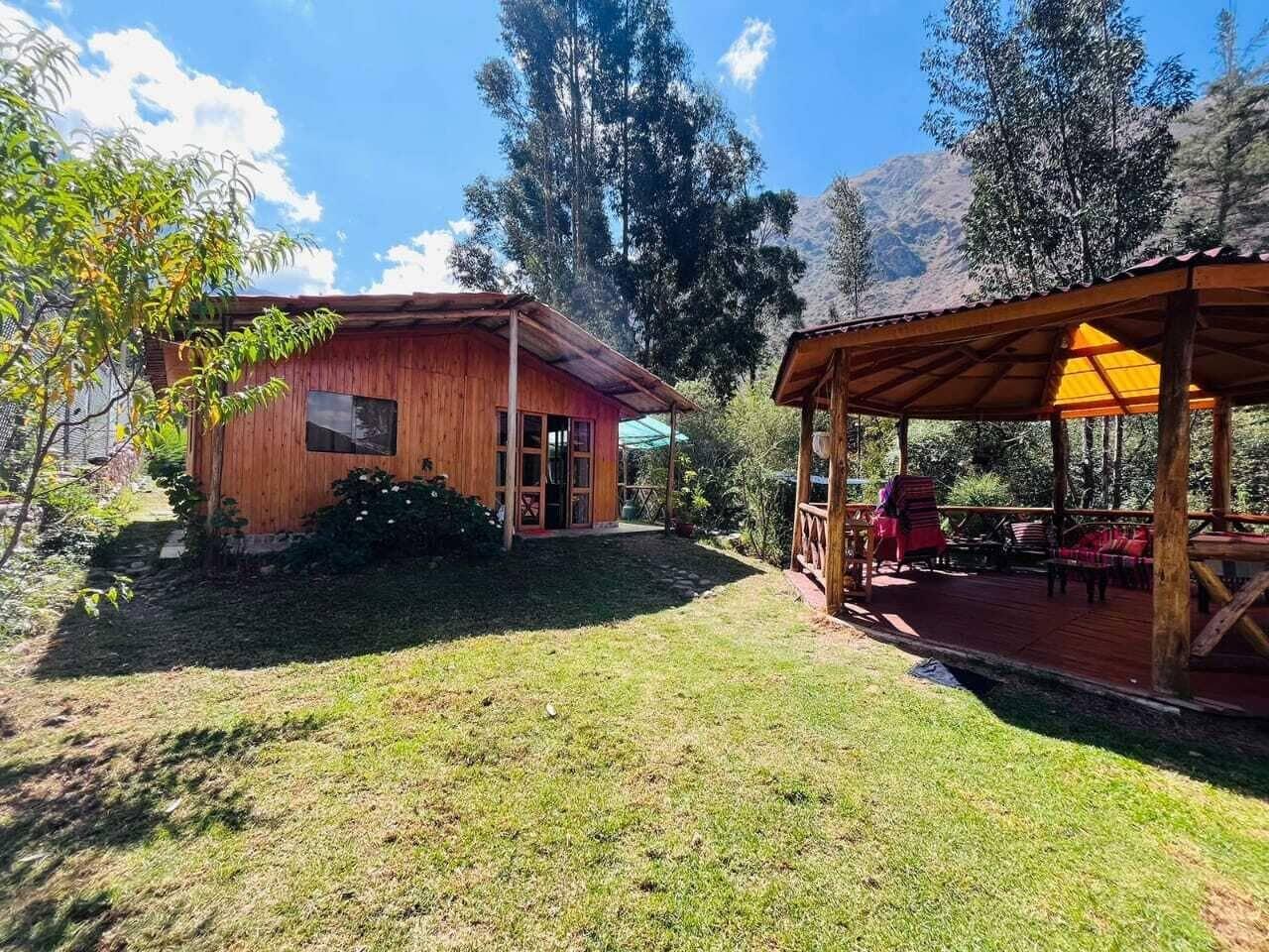 Vista Exterior Ecolodge Las Cabañas en Urubamba