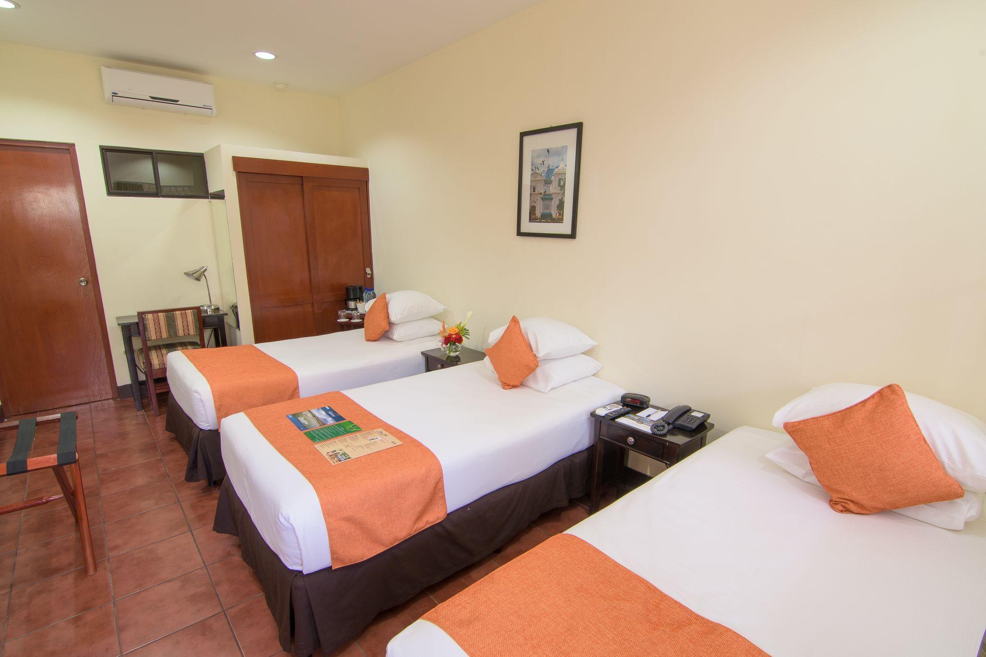 Habitación Best Western Las Mercedes Leon