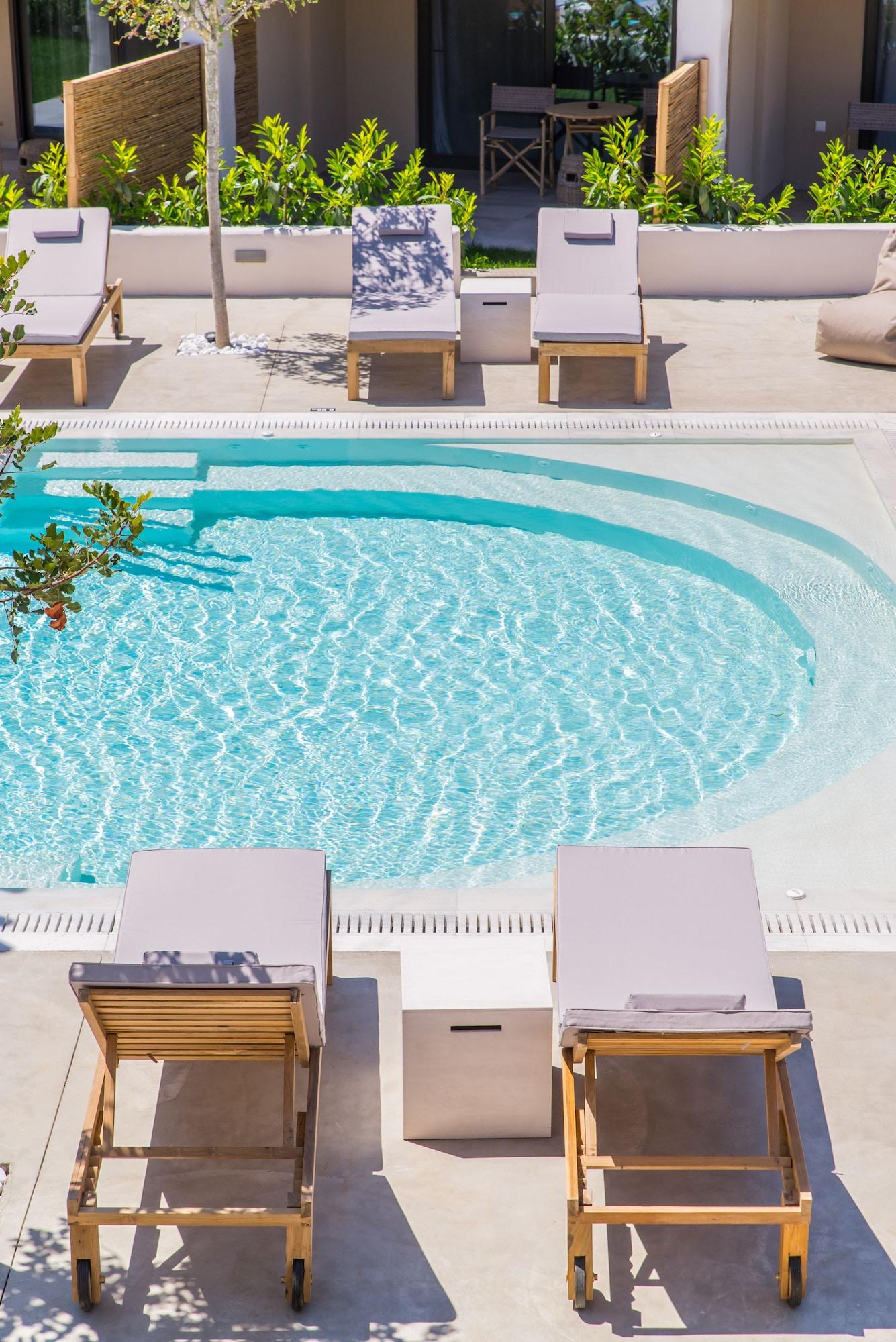 Vista Exterior Crystal Waters