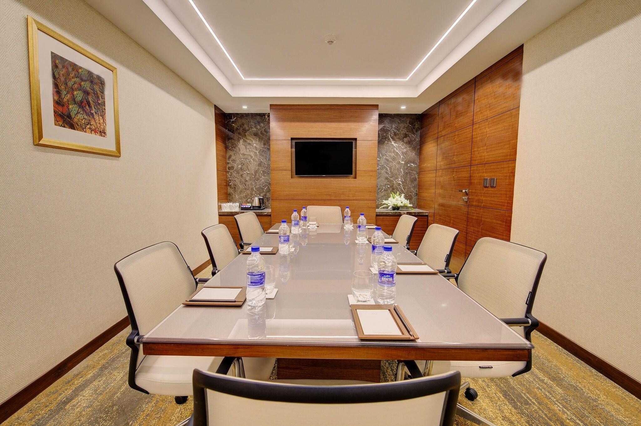 Centro de Negocios Niranta Transit Hotel Mumbai Airport