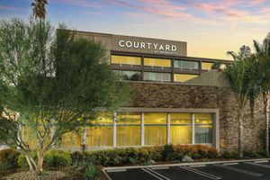 Alojamiento - Courtyard by Marriott Los Angeles Woodland Hills