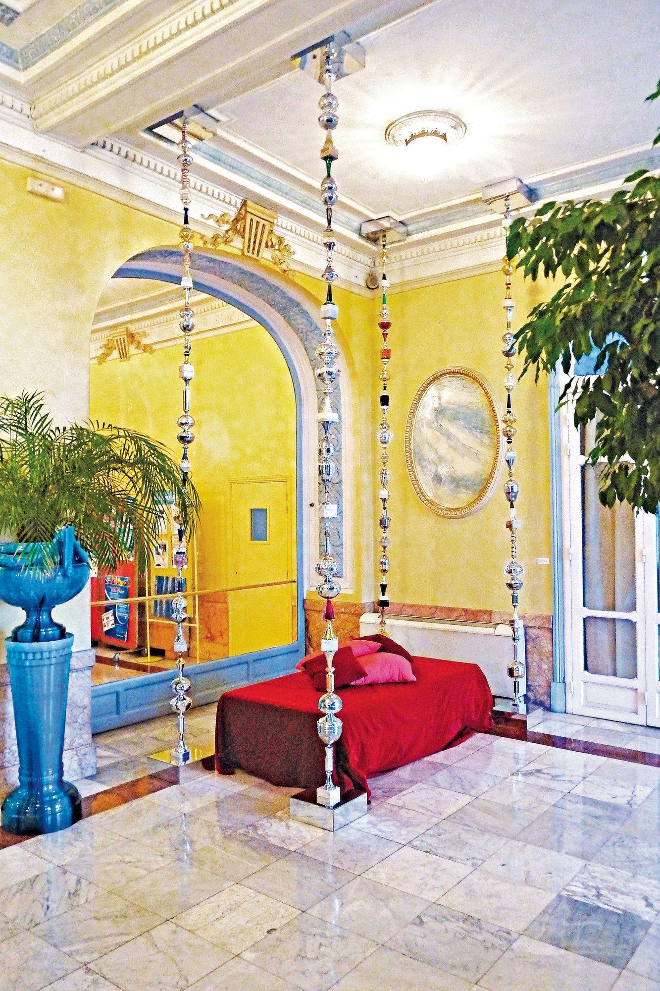 Vista do lobby Le Royal