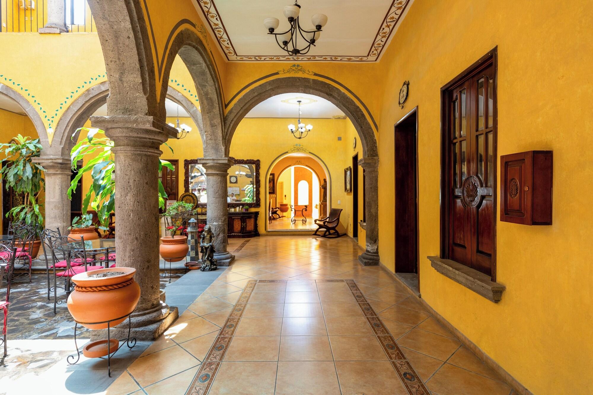 Varios Hotel Casa Dulce María
