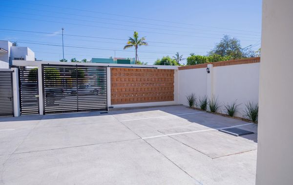 Josefa Suites