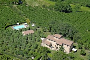 Alojamiento - Frateria Di San Benedetto