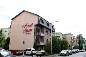 Alojamiento - Hotel Gema