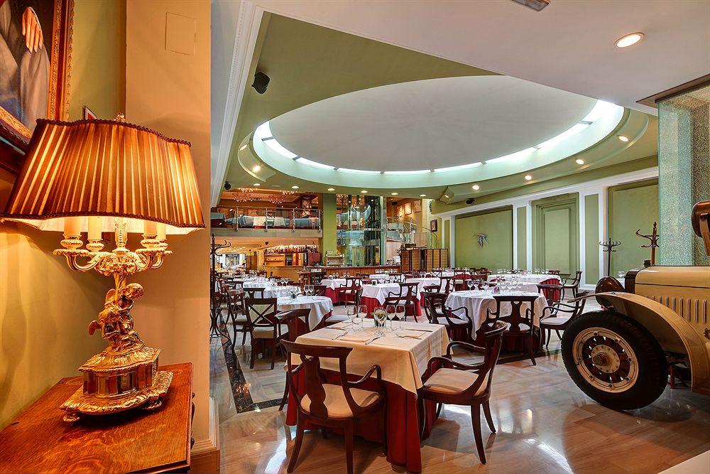 Restaurant Aparthotel Hispanos 7 Suiza