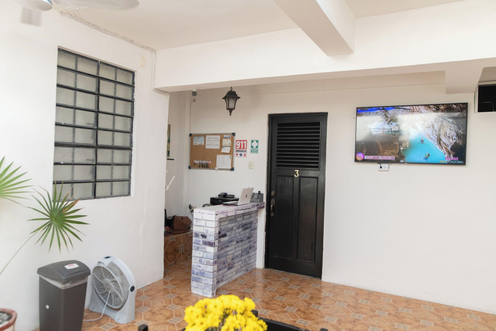 Vista Lobby Hotel La Catedral Merida